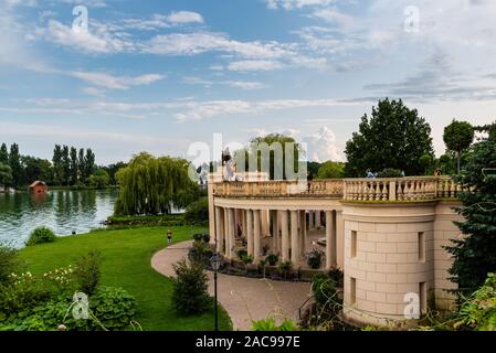 Schwerin, Germania - 2 Agosto 2019: Castello di Schwerin, una delle opere più importanti di romantica dello storicismo in Europa Foto Stock