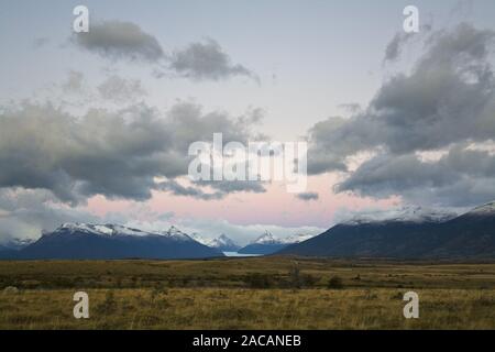 Dawn al ghiacciaio Perito Moreno aArgentina, Argentina, Dawn al ghiacciaio Perito Moreno aArgentina, Patagonia Foto Stock