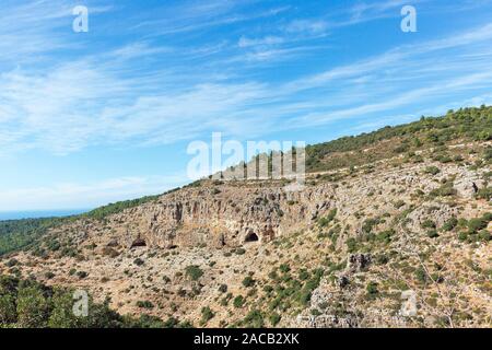 Il paesaggio e le rocce in Galilea occidentale nel nord di Israele Foto Stock