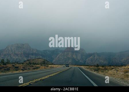 Strada al Red Rock Canyon area conversazione Foto Stock