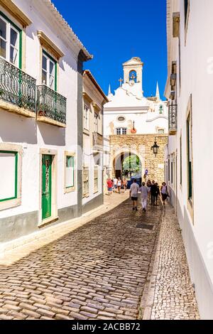 Monumento nazionale Arco da Vila. Faro Est Algarve Portogallo. Foto Stock