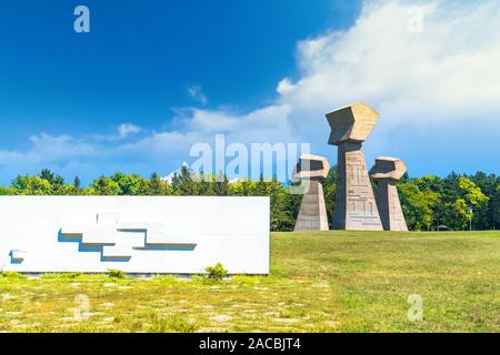 NIS, SERBIA - Agosto 9, 2019 : Bubanj Memorial Park a Nis. Si tratta di un monumento e punto di riferimento storico per il serbo Vistims della seconda guerra mondiale. Foto Stock