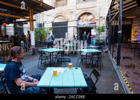 Anker't rovina pub, Budapest, Ungheria Foto Stock