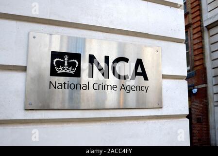 Londra, Inghilterra, Regno Unito. Criminalità nazionale agenzia a 1-7 vecchio Queen St, Westminster SW1H 9JA Foto Stock
