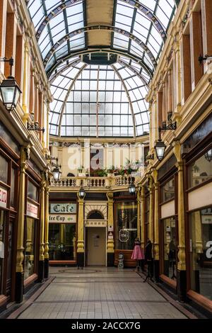 Hepworth Shopping Arcade Arcade, 1897, Kingston upon Hull, East Riding, nello Yorkshire, Inghilterra Foto Stock