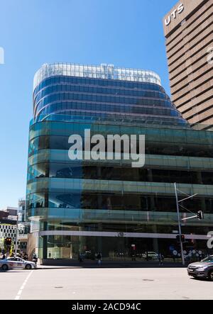 Il vetro encassed UTS edificio centrale ha molte caratteristiche di design esclusive. Progettato da Australian architectural firm FJMT, esso offre un 10-twiste livello Foto Stock