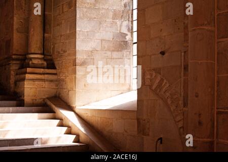 Parte dell'interno della cattedrale di Lund, una chiesa del Medioevo Foto Stock