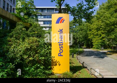 Postbank im Forum Bonn, Friedrich-Ebert-Allee, Bonn, Nordrhein-Westfalen, Deutschland Foto Stock