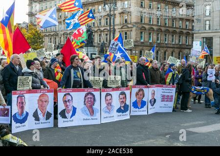 Clara Ponsati supporto di Glasgow Foto Stock