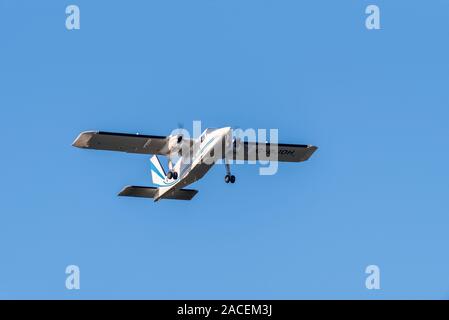 PILATUS BRITTEN-NORMAN LTD BN2T ISLANDER piano G-BJOH di GAMA AVIATION (UK) LTD. In precedenza RAF ZF573. Decollare da RAF Northolt Foto Stock