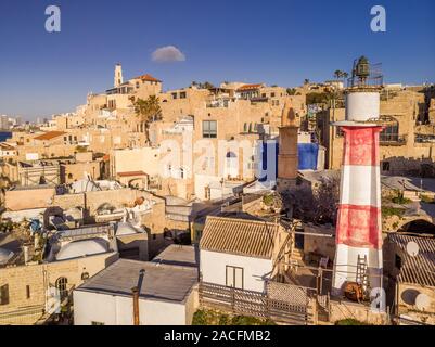 Riprese aeree della famosa città vecchia di Jaffa a Tel Aviv, Israele. Foto Stock