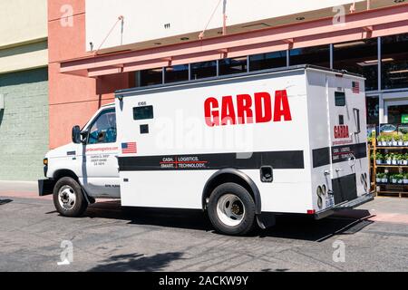Aug 16, 2019 Sunnyvale / CA / STATI UNITI D'AMERICA - Garda corazzato il carrello in modo sicuro il trasporto di denaro contante di Garda logistica , Inc. opera come una filiale di Garda World, Foto Stock
