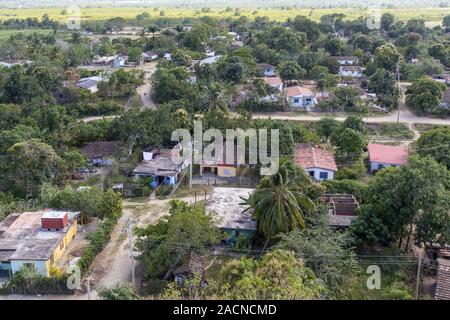 Tipico villaggio sull'isola di Cuba Foto Stock