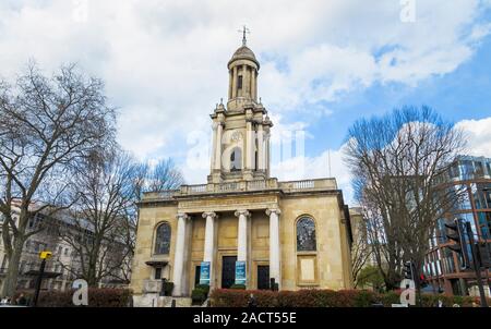 Ex Chiesa anglicana chiesa della Santa Trinità, Marylebone Road, Westminster, London NW1, a Waterloo, Chiesa d Inghilterra, un luogo di Marylebone Foto Stock