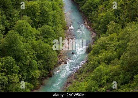 Il fiume Neretva in un canyon, Bosnia Erzegovina Foto Stock