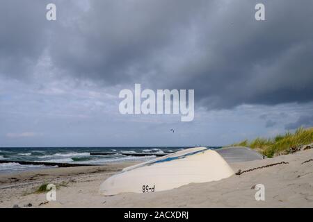 Spiaggia del Mar Baltico località balneare Wustrow, Meclemburgo-Pomerania, Germania Foto Stock