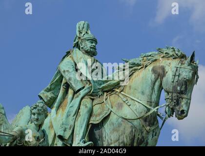 Kaiser-Wilhelm-I.-Denkmal, Martin-Luther-Platz, Düsseldorf, Nordrhein-Westfalen, Deutschland Foto Stock