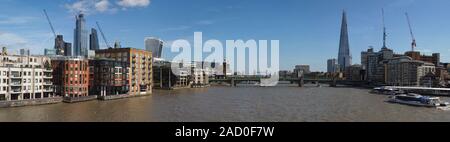 Londra - CIRCA NEL SETTEMBRE 2019: ampia vista panoramica sullo skyline di Londra, ad alta risoluzione Foto Stock
