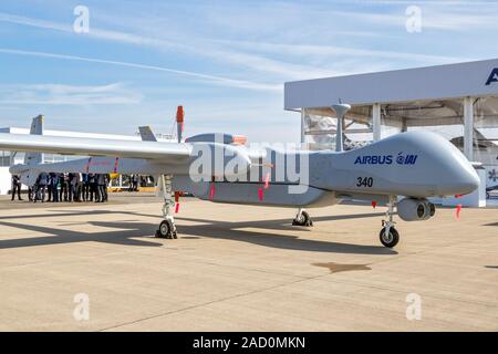 Berlino, Germania - Apr 27, 2018: Airbus ricognizione UAV IAI Eitan saldi drone sul display a Berlino ILA Air Show. Foto Stock