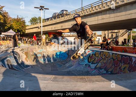 Montreal, Canada - 19 Settembre 2019: Van Horne skatepark (Plateau-Mont-Royal) apertura Foto Stock