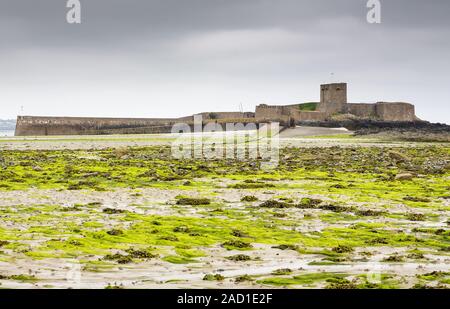 St. Aubin's Fort sul canale isola di Jersey, Regno Unito Foto Stock