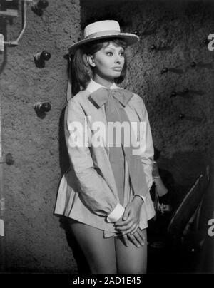 Sophia Loren, Ritratto di pubblicità per i film, 'ha cominciato a Napoli", Paramount Pictures, 1960 Foto Stock