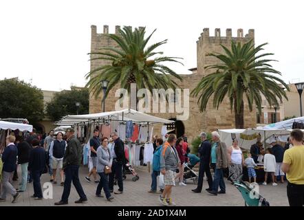 Markt di Alcudia, Mallorca Foto Stock