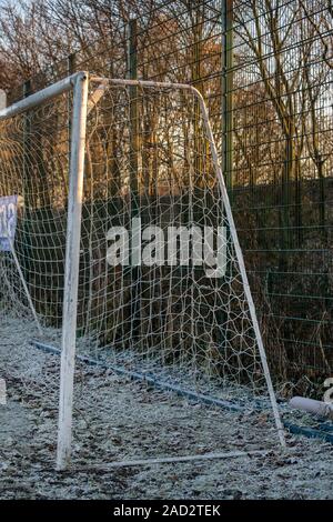 Glasgow, Scotland, Regno Unito. 30 Novembre 2019: La Scottish Juniors 4. round cup tie tra Rossvale Juniors F.C e Auchinleck Talbot FC. Foto Stock