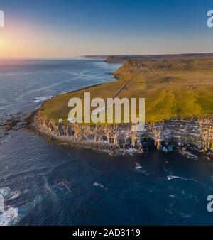 Scogliere Latrabjarg, Westfjords, Islanda Foto Stock