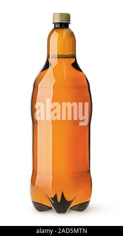 Grande la bottiglia di plastica con la birra Foto Stock