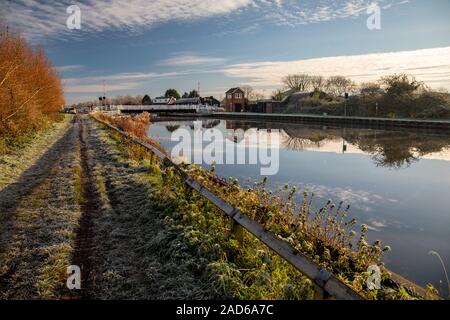 Nitidezza Canal Gloucestershire Foto Stock
