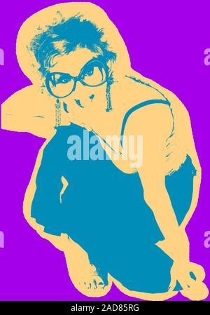 Poster con la ragazza di occhiali da sole grandi su sfondo viola in pop art style Foto Stock