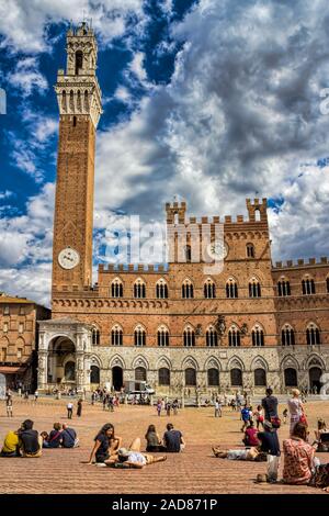 Siena, Palazzo Pubblico Foto Stock