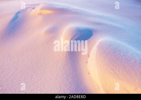 Formazioni di neve, Soeroeya Isola, Finnmark, Norvegia Foto Stock