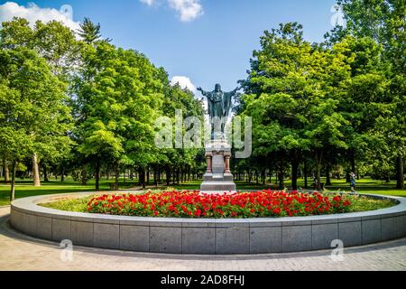 Una splendida vista del campus, mentre facendo una passeggiata all'interno della cattedrale di Notre Dame Foto Stock