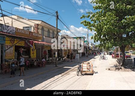 Main Street a Tulum quintana roo mexico Foto Stock