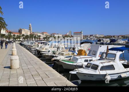 Split, Croazia, porto cittadino Foto Stock