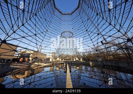 Impianto di cokeria Zollverein, ventole dei radiatori, torri di raffreddamento, Sito Patrimonio Mondiale dell'UNESCO, Essen, Germania Foto Stock