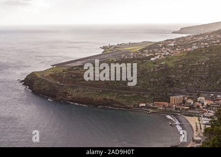 Striscia di atterraggio, aeroporto, Santa Cruz, Machico, Madeira, Portogallo, Europa Foto Stock