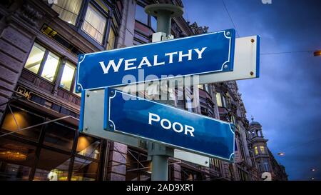 Strada segno ricchi o poveri Foto Stock