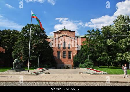 Sofia / Bulgaria - 13 LUG 2015: Santa Sofia Chiesa di Sofia, Bulgaria Foto Stock