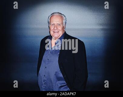 Novembre 15, 2019, Hamilton, IL, Stati Uniti d'America: 15 Novembre 2019 - Hamilton, Ontario, Canada. Award-winning record produttore Steve Brown (Elton John, George Michael, Freddie Mercury, il culto) alla premiere del documentario "'Drive'' e un concerto benefico presso la Galleria d'Arte di Hamilton. (Credito Immagine: © Brent Perniac/AdMedia via ZUMA filo) Foto Stock