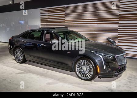 LOS ANGELES, CA/STATI UNITI D'America - 20 novembre 2019: UN 2019 Cadillac CT6 auto presso il Los Angeles Auto Show. Foto Stock