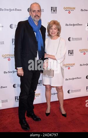 Kent Jones, Mary Kay ha luogo presso gli arrivi per il regista cinematografico indipendente 29 progetto annuale di IFP Gotham Awards, Cipriani Wall Street, New York, NY Dicembre 2, 2019. Foto di: RCF/Everett Collection Foto Stock