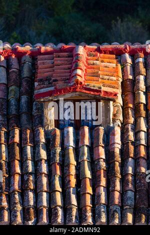 Frías vista dal castello (XII-XV secolo), Frias village, Las Merindades, Burgos, Castilla y Leon, Spagna, Europa Foto Stock