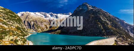 Vista aerea del Lago Gelmer vicino dal Grimselpass nelle Alpi svizzere, Gelmersee, Svizzera Foto Stock