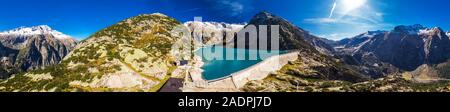 Vista aerea del Lago Gelmer vicino dal Grimselpass nelle Alpi svizzere, Gelmersee, Svizzera Foto Stock