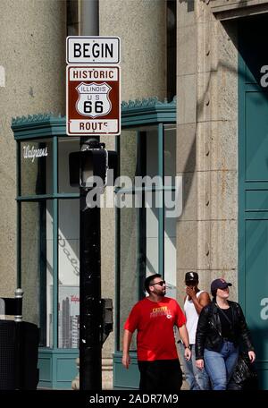 Inizio della Route 66 a Chicago, Illinois Foto Stock