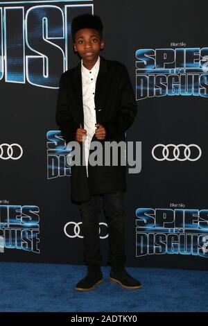 Los Angeles, CA. 4° dic, 2019. Christian Simon presso gli arrivi per spie IN DISGUISE Premiere, El Capitan theater, Los Angeles, CA 4 dicembre 2019. Credito: Priscilla concedere/Everett raccolta/Alamy Live News Foto Stock