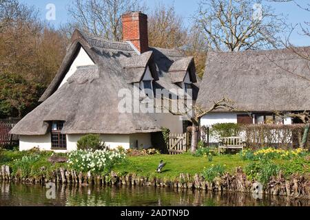 Ponte di Paglia Cottage, Flatford Suffolk Foto Stock